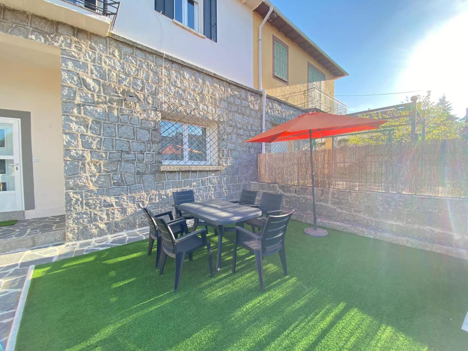 Casa Con Jardin Gatos Holiday home Las Navas Del Marques